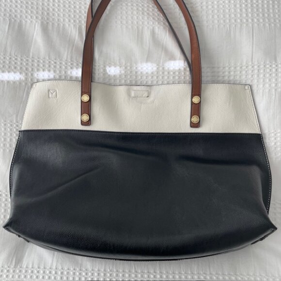 Calvin Klein Extra Large Reversible Tote - Black and White with Brown trim - EUC - Picture 6 of 9